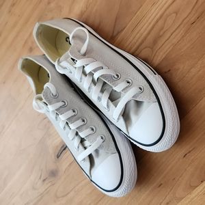 Converse Womens Size 7 Chuck Taylor All Star Shoes Low Top Sneakers Gray